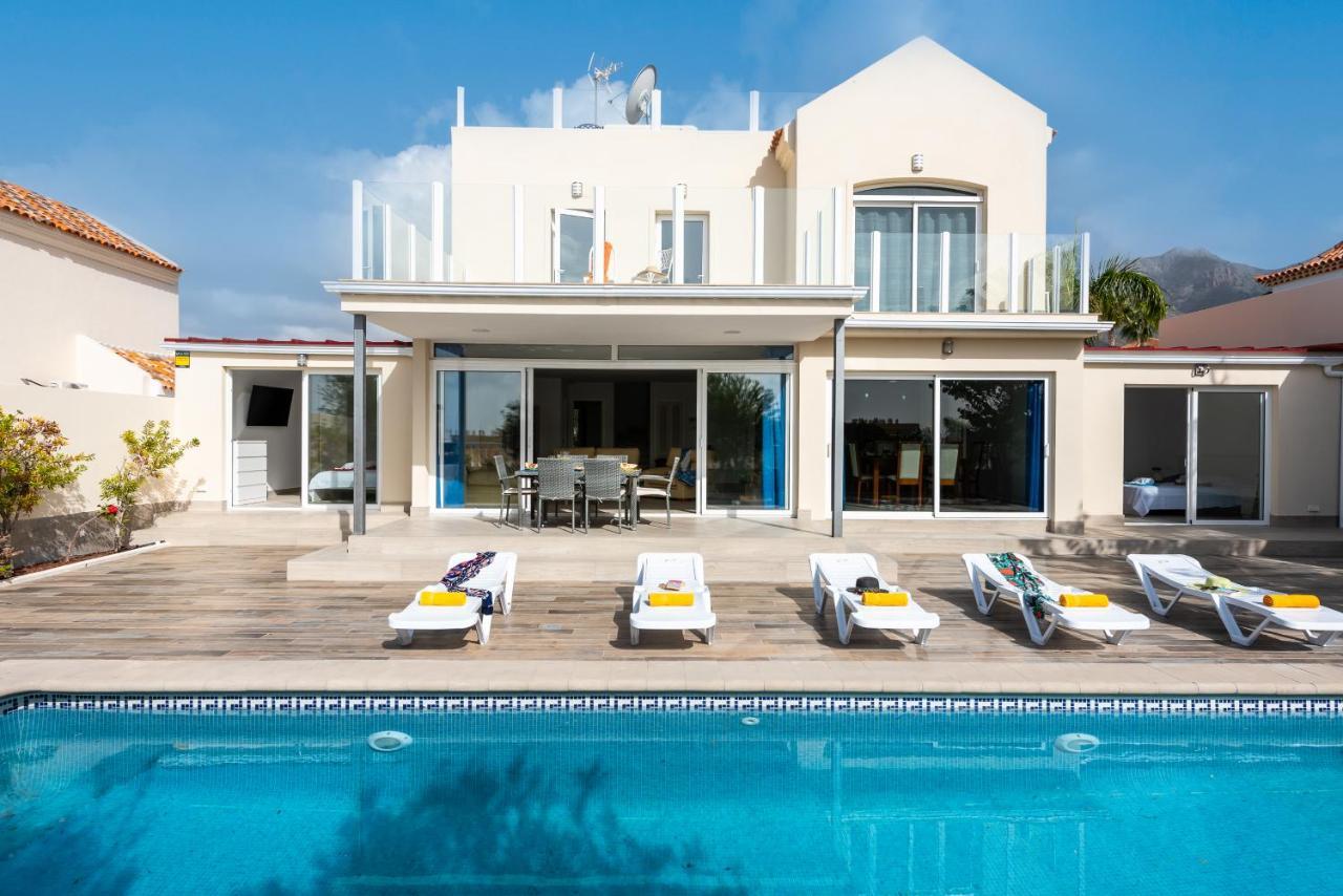 Amazing Villa Medina, Bbq Costa Adeje  Buitenkant foto